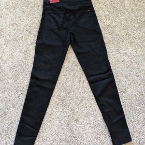 Nwt jlo stretch mid rise jegging black